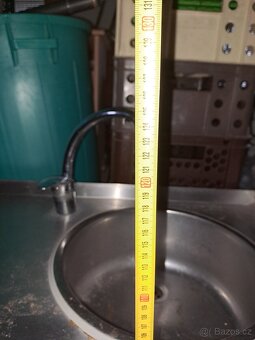 Kovový stůl s nerez deskou a myčkou Hyundai DTB 656 DW7 - 8