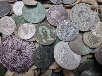 Staré mince a drobné artefakty - 8