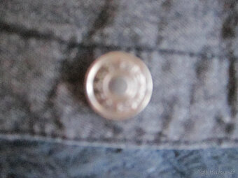 Zimní džínová bunda s kožíškem uvnitř, vel. M/38, jako nová - 8