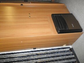 Obytný přívěs Knaus Eurostar - 8