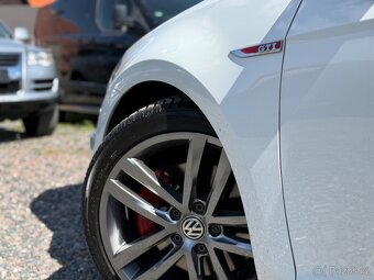 VW Golf VII GTI 2.0tsi DSG6 85.000km - 8