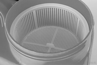 Ruční zádový postřikovač 16litrů - nový, nepoužitý, záruka - 8