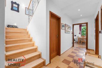 Prodej, domy/rodinný, 184 m2, U studánky 274, 25063 Veleň, P - 8