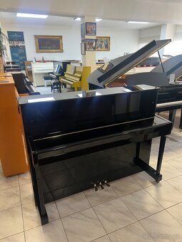 Akustické piano Yamaha made in England se zárukou. REZERVACE - 8