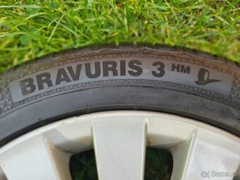 Kompletní letní orig. Alu kola VW MACAU - 235/45 R17 - 5x112 - 8