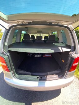 Volkswagen Touran 1.6mpi LPG , 193tis.km - 8