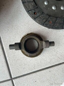 Spojky,lamely,ložiska na traktor Belarus 320, 952.Original. - 8