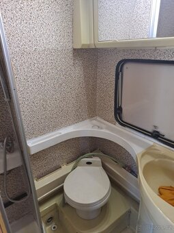 Fiat liberty 5700 - 8