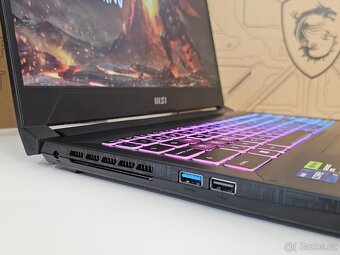 165HZ MSI KATANA i9-13900H,16GB RAM,1TB M.2,RTX 4070 8GB - 8