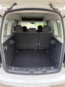 Pronájem VW Caddy 5 míst - 8