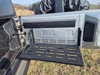 Jeep Wrangler RUBICON 3.8 - 8