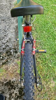 Horské kolo 26" - Shimano - pěkný stav,černé - 8