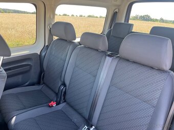 Volkswagen Caddy MAXI LiFE 1.6 TDI, 7 míst - 8