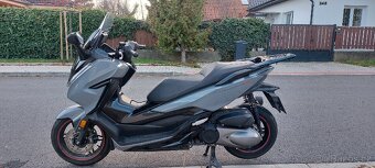 Honda Forza 300 ABS redline DPH - 8