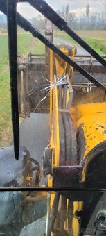 JCB 3cx - 8