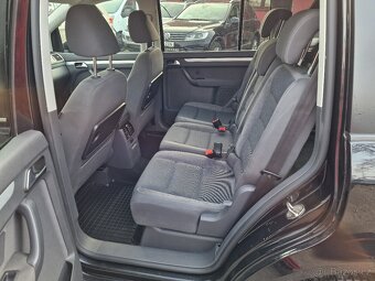 Volkswagen TOURAN 2,0TDI 103KW DSG STYLE - 8