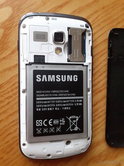Samsung Galaxy S Duos 2 GT-S7582 - 8
