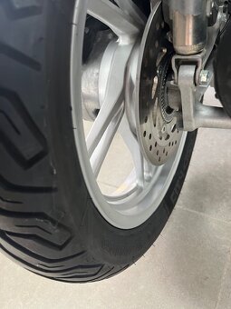 HONDA SH 125 - 8