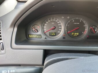 Volvo XC90 D5 r.v.2006 7 míst - 8