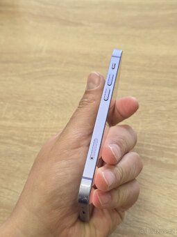 iPhone 12 mini (100% baterie) - 8