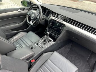 Volkswagen Passat, R-line, DCC, tažné, webasto - 8