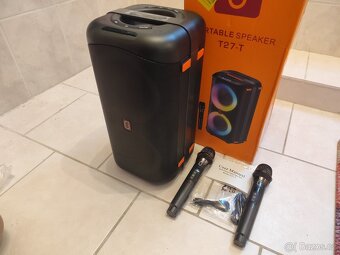 Prodám párty reprobox s dvěma bezdrátovými mikrofony - 8