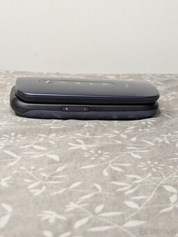 Mobilní telefon Panasonic KX-TU550EXB Nový,rozbalený - 8