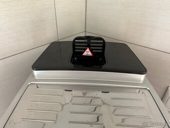 Plnoautomatický kávovar DeLonghi ECAM 23.120 - 8