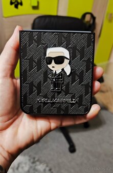 Samsung Z flip 6 256KB - 8