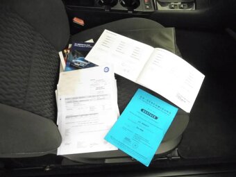 BMW Řada 3, 323 CI - 8