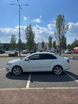 Škoda Rapid (1.0 TSI) Liftback - 8