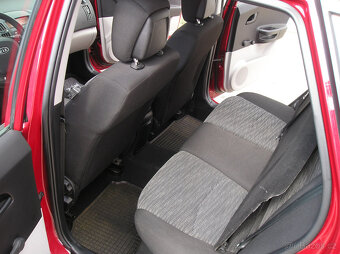 K I A CEED 1.4-16V 80KW RV-2009-KOUPENO V ČR- - 8