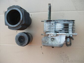 malotraktor s motorem Slávia 1S100A + 2S-90 - 8