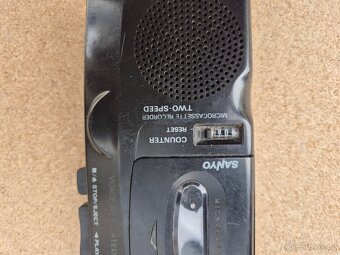 diktafon Sanyo, microcassette recorder, two-speed - 8
