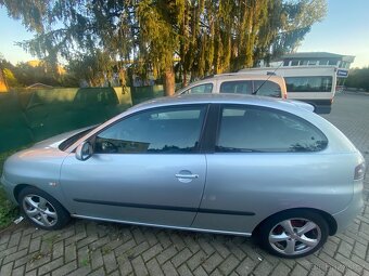 Seat Ibiza 1.4 16V 55 kW – na náhradní díly nebo opravu - 8