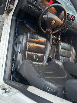 Golf V GT k opravě 4x4 - 8