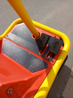 Prodám zahradní traktor Outils-wolf A80B - 8