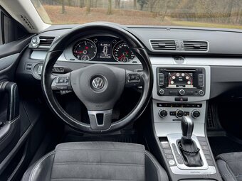 Volkswagen Passat CC - 8