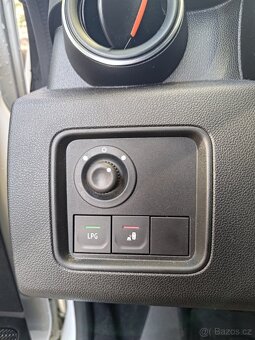 Dacia Duster, 1.0 TCe Extreme s LPG, 1. maj. r.v. 2022 - 8