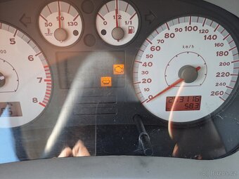 Seat leon 1.6.i 77kw.rok. 6/2006 - 8