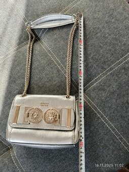 Kabelka na rameno CARINA Guess - 8