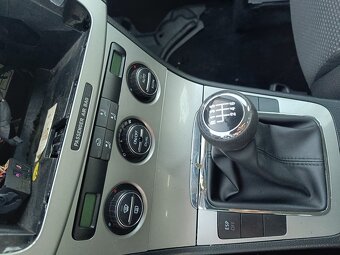 ND z VW Passat B6 1968.cm3 103.kw nafta r.v.2007 (K26) - 8