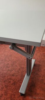 Kancelářský stůl, výškově nastavitelný - 8