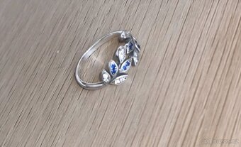 Nový dámský stříbrný prsten prstýnek 925 s lístečky vel 56 - 8