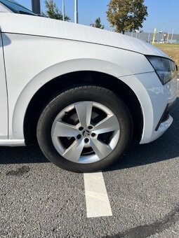 Škoda Scala 1.5 TSI 110 je Ambition- 2020 - 8