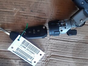 nápravnice peugeot 301 + dveře - 8