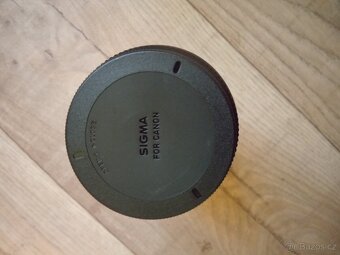 Objektiv Sigma 105 mm - 8