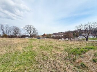 Prodej stavebního pozemku 1 488 m2, Choltice - 8