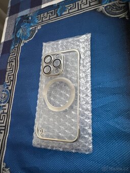 Obal na iPhone 15 pro - 8