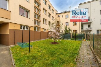 Cihlový byt 2+1 s lodžií, v širším centru Pardubic, 63 m2 - 8
